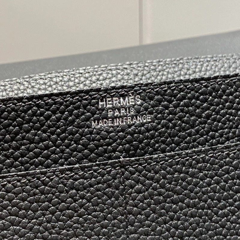 Hermes Wallets 4197-0701