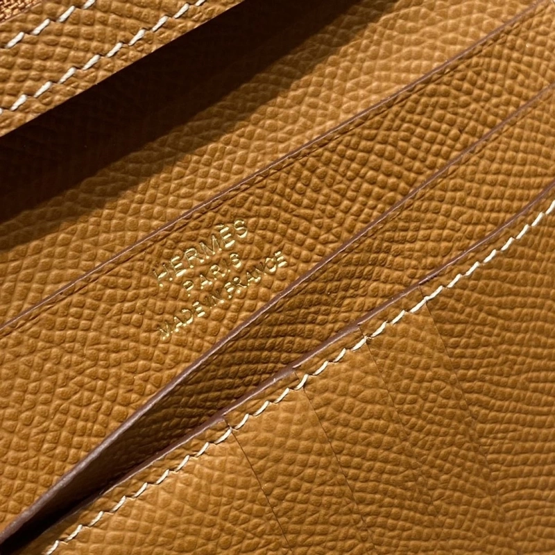 Hermes Wallets 4197-0706