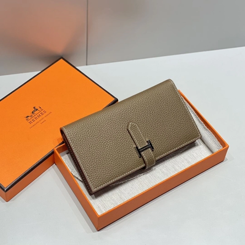 Hermes Wallets 4197-0710