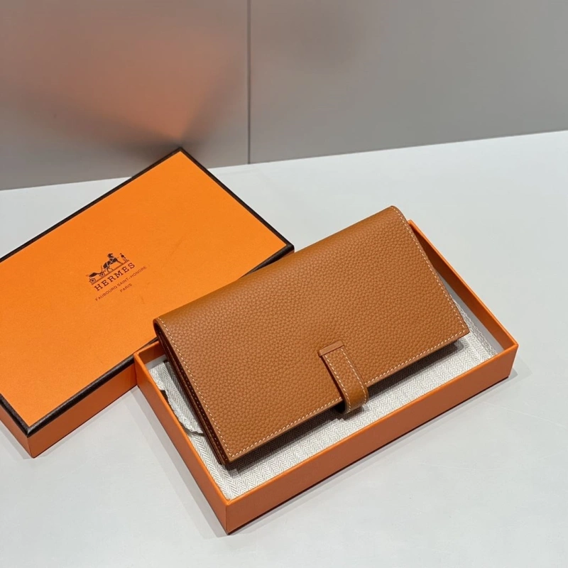 Hermes Wallets 4197-0711