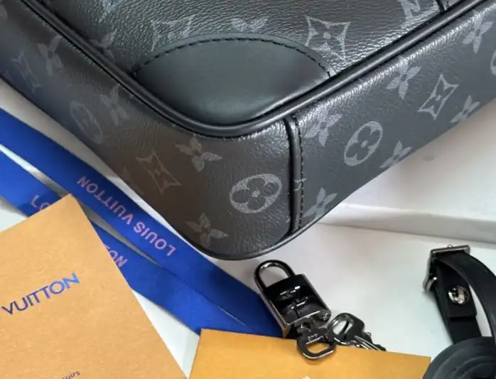 LV Top Handle Bags 4206A-0622