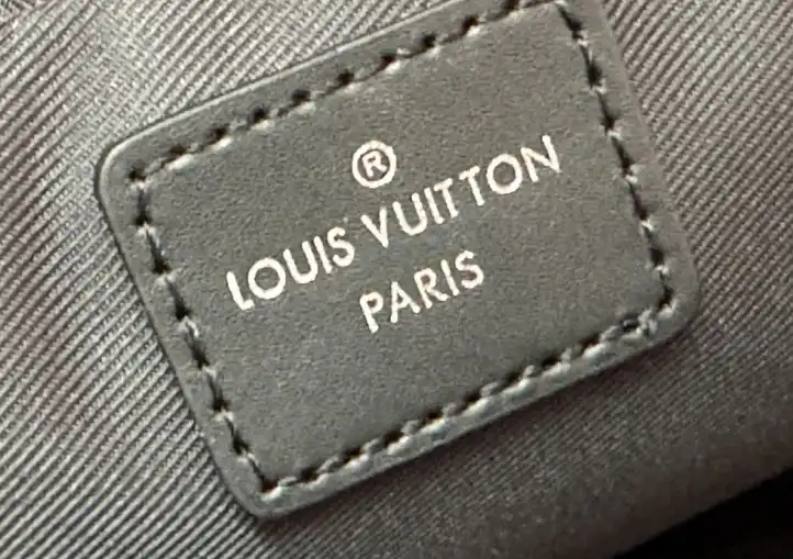 LV Top Handle Bags 4206A-0622