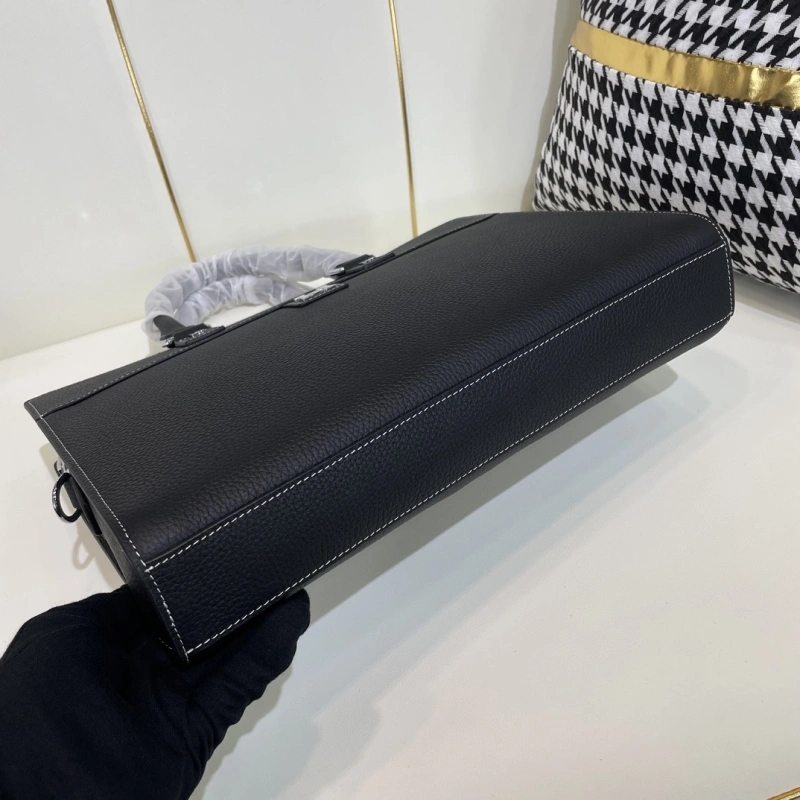 Hermes Briefcafcases 4206A-3041