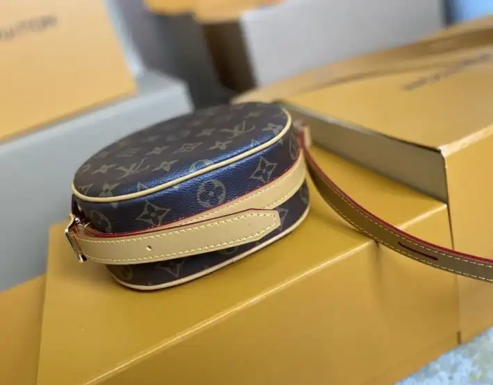 LV Round Bags 4206A-3305