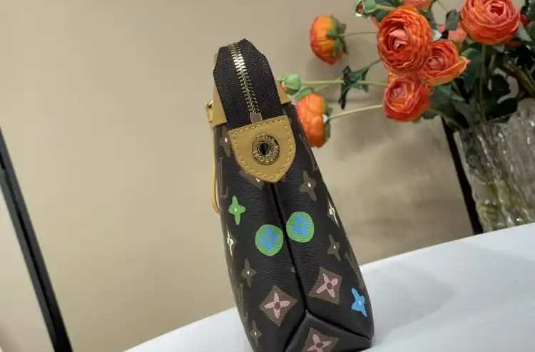 LV Clutch Bags 4206A-3447