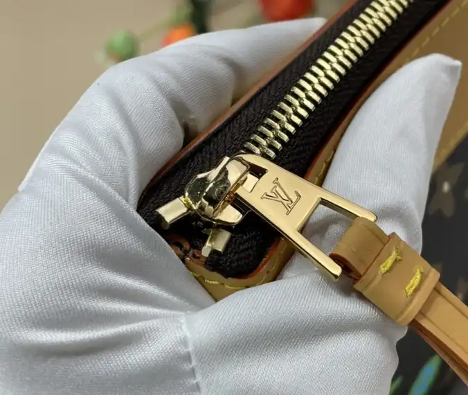 LV Clutch Bags 4206A-3447