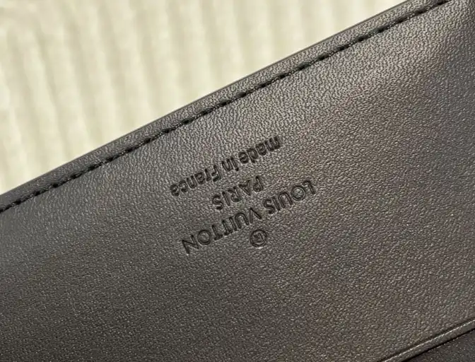 LV Wallets 4206A-4248