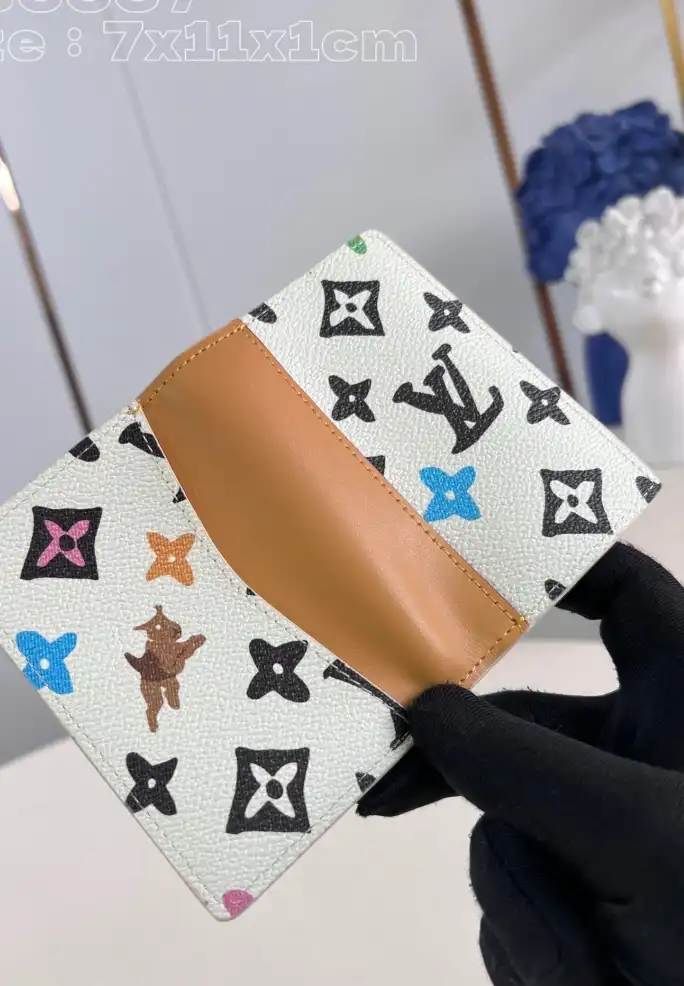 LV Wallets 4206A-4257