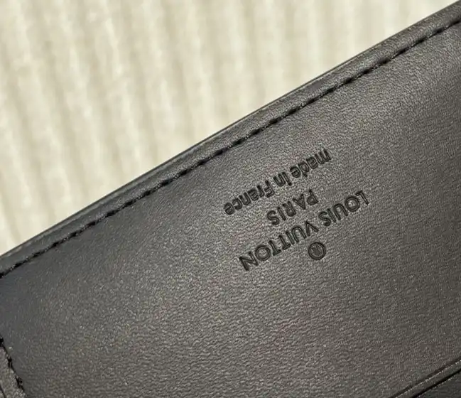 LV Wallets 4206A-4269