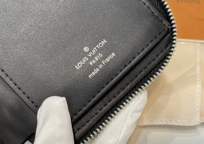 LV Wallets 4206A-4274
