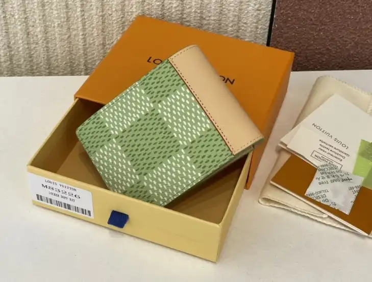 LV Wallets 4206A-4284