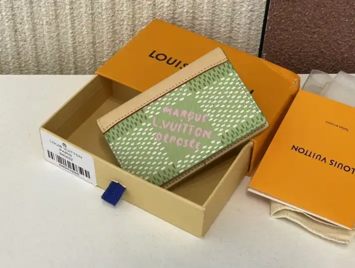 LV Wallets 4206A-4285