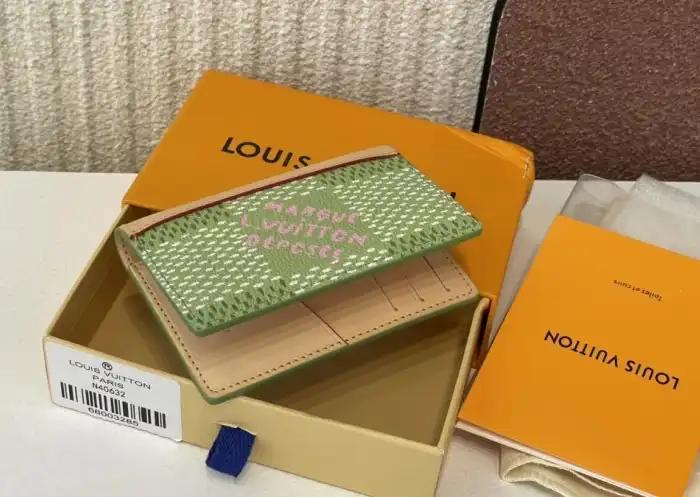 LV Wallets 4206A-4285