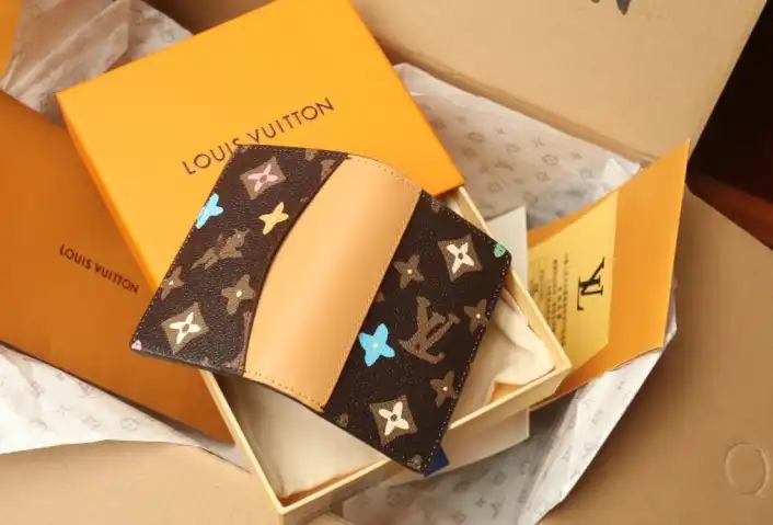 LV Wallets 4206A-4527