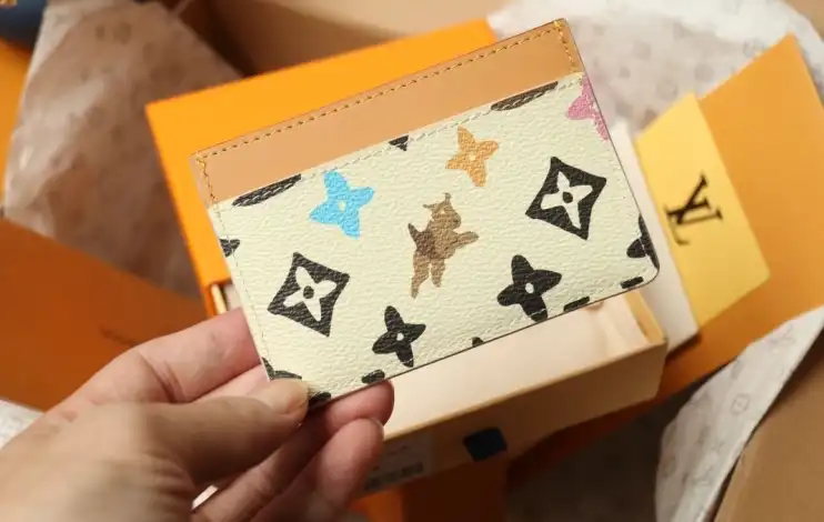 LV Wallets 4206A-4529