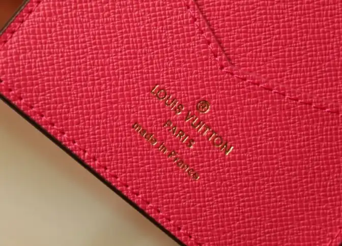 LV Wallets 4206A-4706