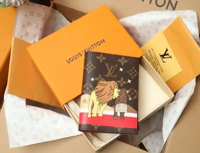 LV Wallets 4206A-4707