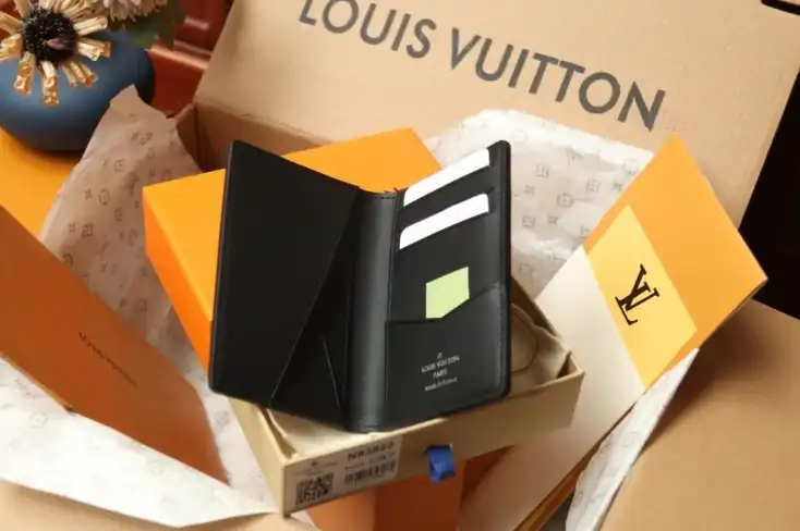 LV Wallets 4206A-4712