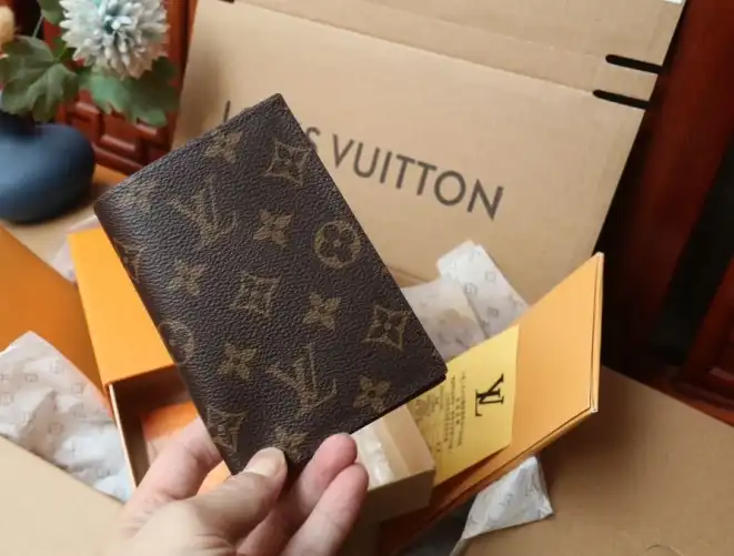 LV Wallets 4206A-4717