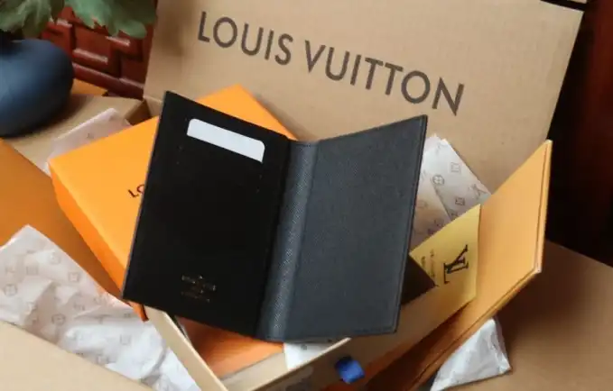LV Wallets 4206A-4718