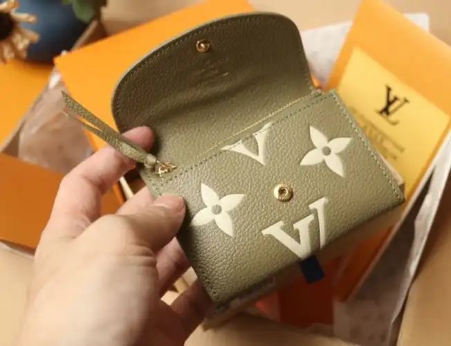 LV Wallets 4206A-4720