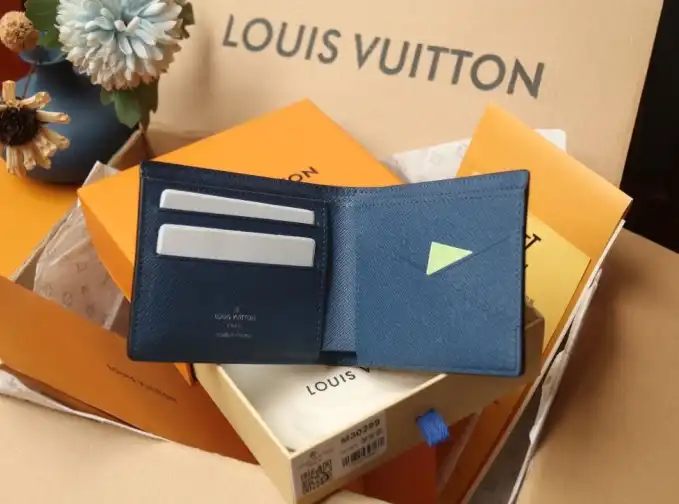 LV Wallets 4206A-4722