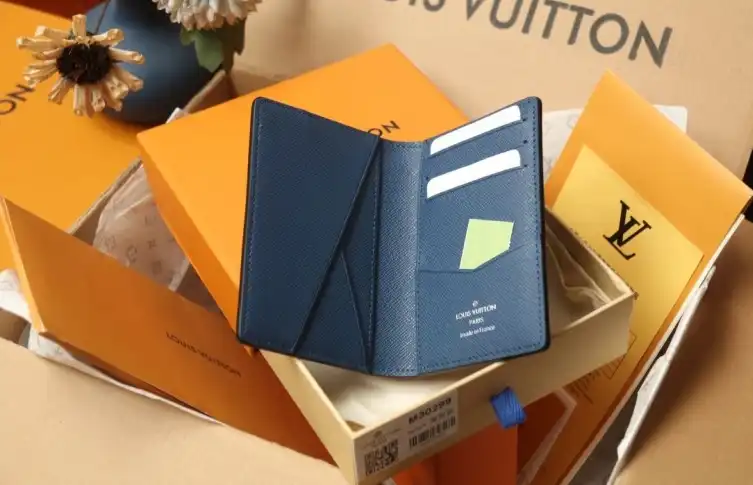 LV Wallets 4206A-4723