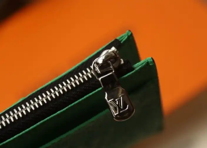 LV Wallets 4206A-4728