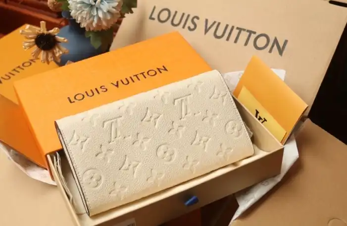 LV Wallets 4206A-4731