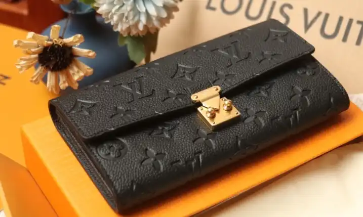 LV Wallets 4206A-4732