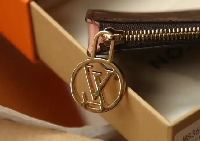 LV Wallets 4206A-4734