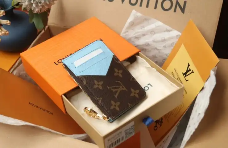 LV Wallets 4206A-4735