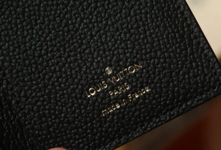 LV Wallets 4206A-4737