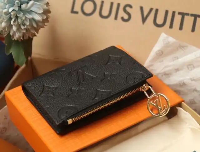 LV Wallets 4206A-4737