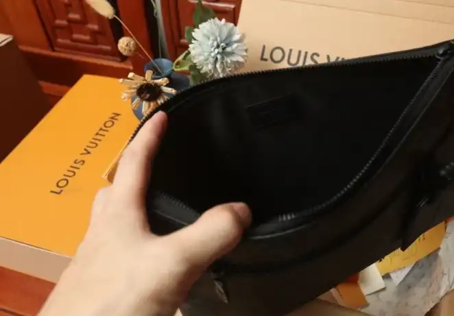 LV Wallets 4206A-4741