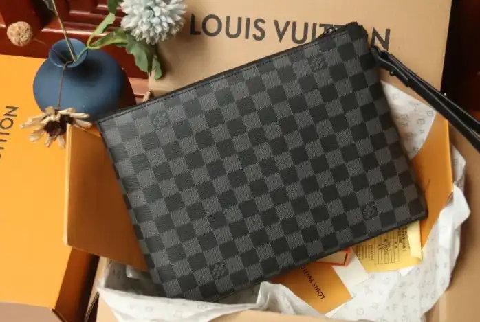 LV Wallets 4206A-4742