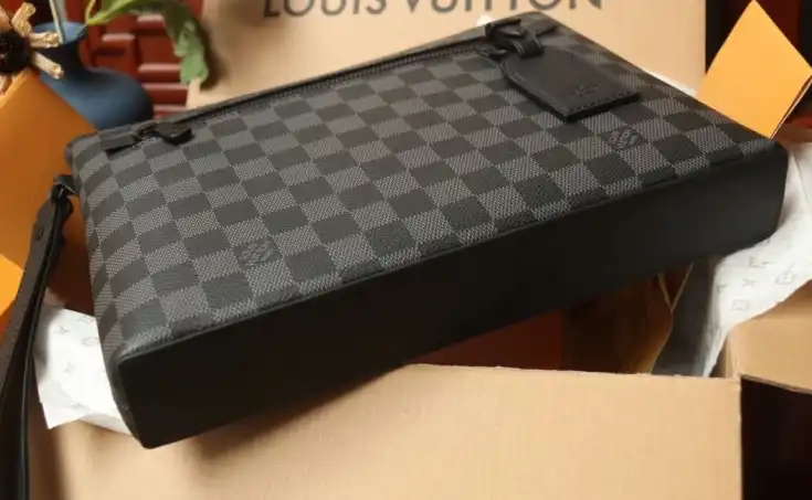 LV Wallets 4206A-4742