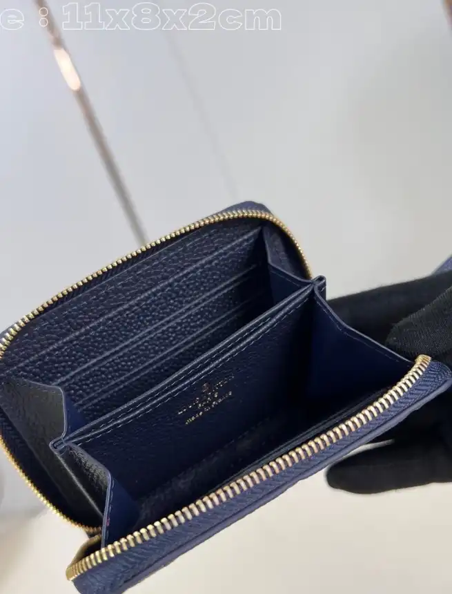 LV Wallets 4206A-4802