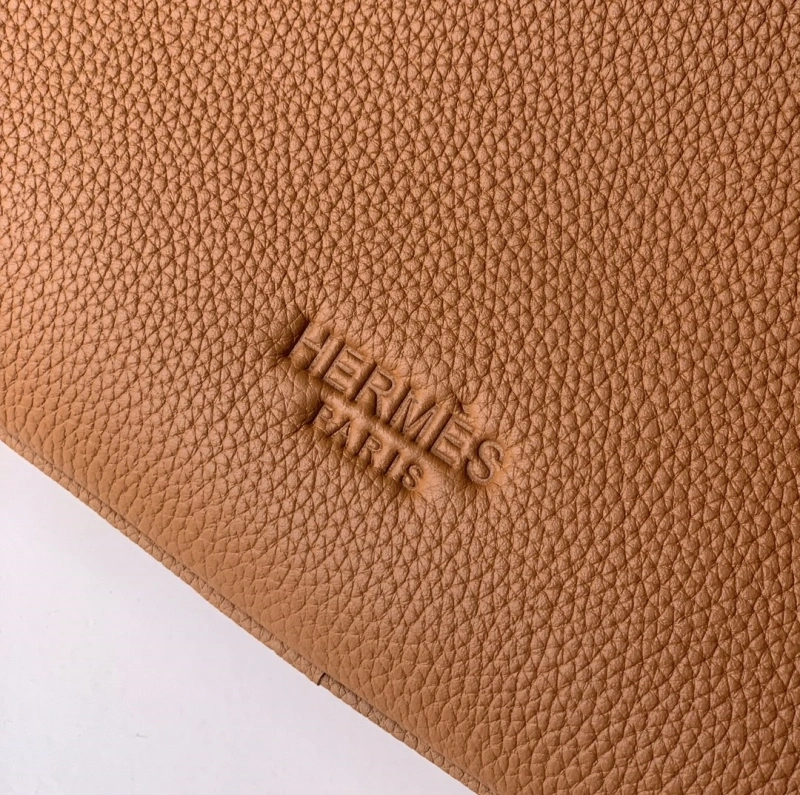 Hermes Briefcafcases 4206A-5480