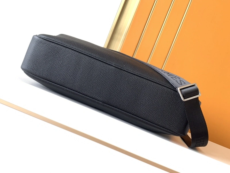 Hermes Briefcafcases 4206A-5483