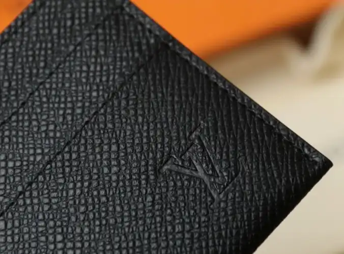 LV Wallets 4206A-6249