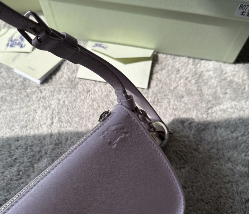 Burberry Top Handle Bags 4211D-0008