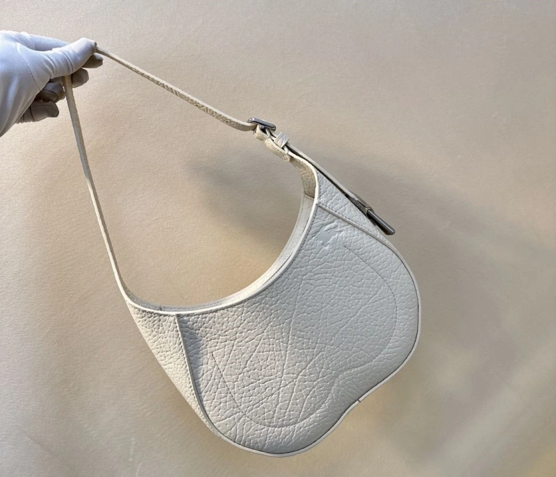 Burberry Top Handle Bags 4211D-0014