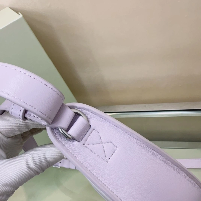 Bv*b*rry top handle bags 4211d-0030