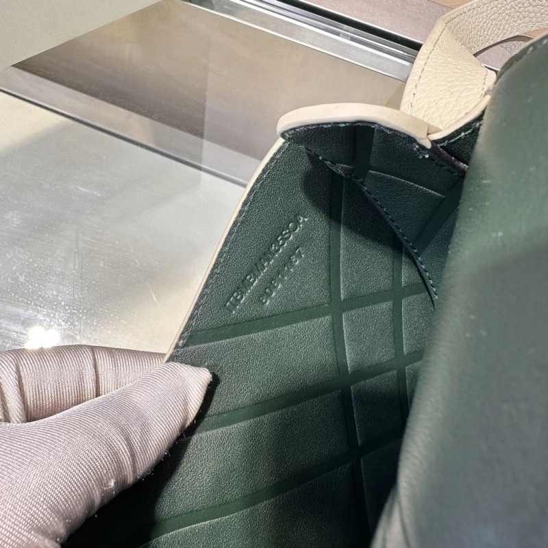 Burberry Satchel Bags 4211D-0173