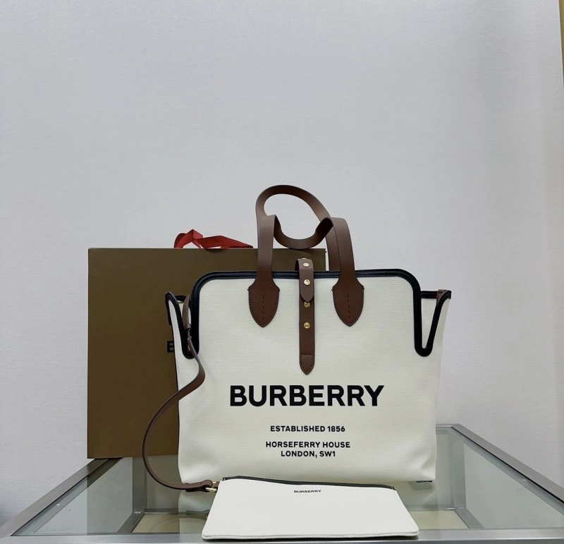 Burberry Shopping Bags 4211D-0209