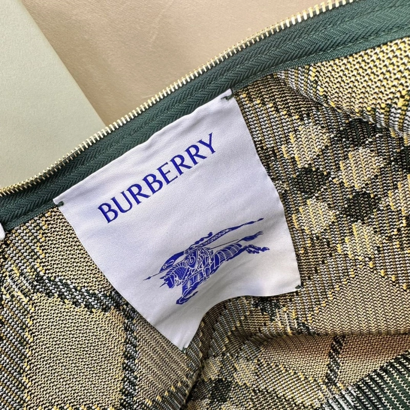 Burberry Top Handle Bags 4211D-0228