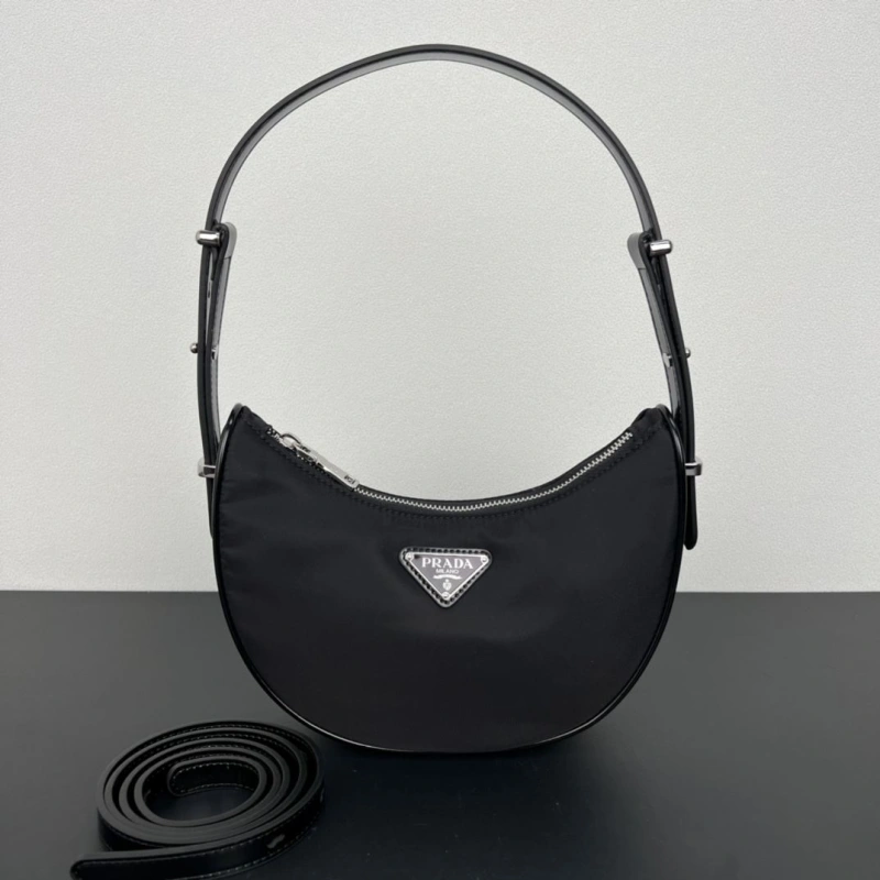 Prada Top Handle Bags 4213-0036