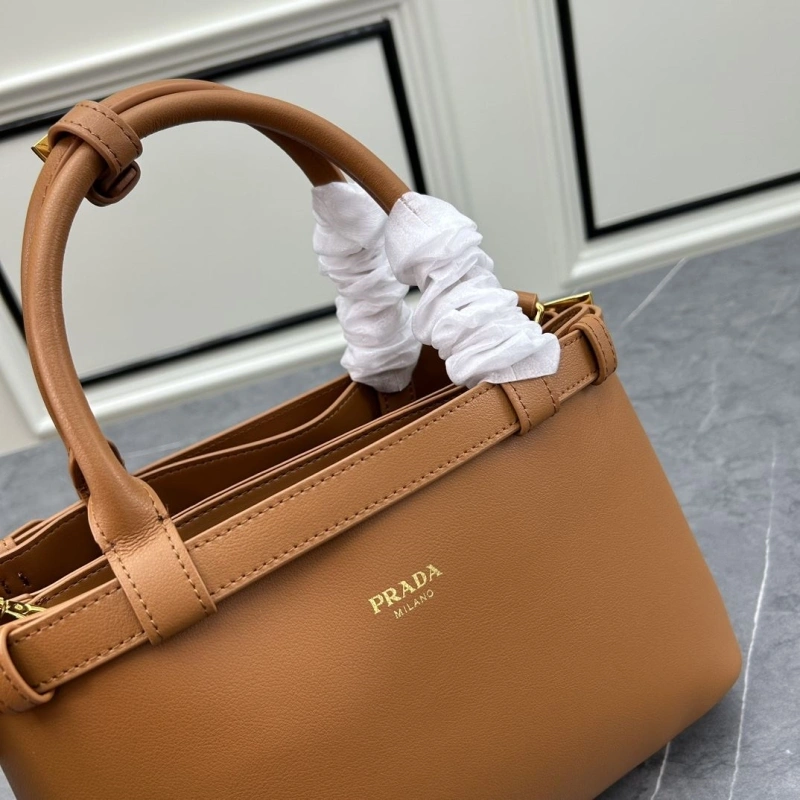 Prada Shopping Bags 4213-0146