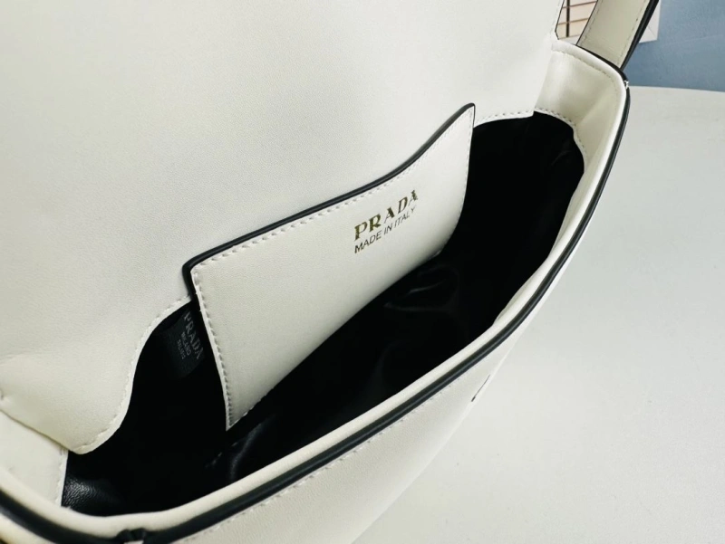 Prada Satchel Bags 4213-0453